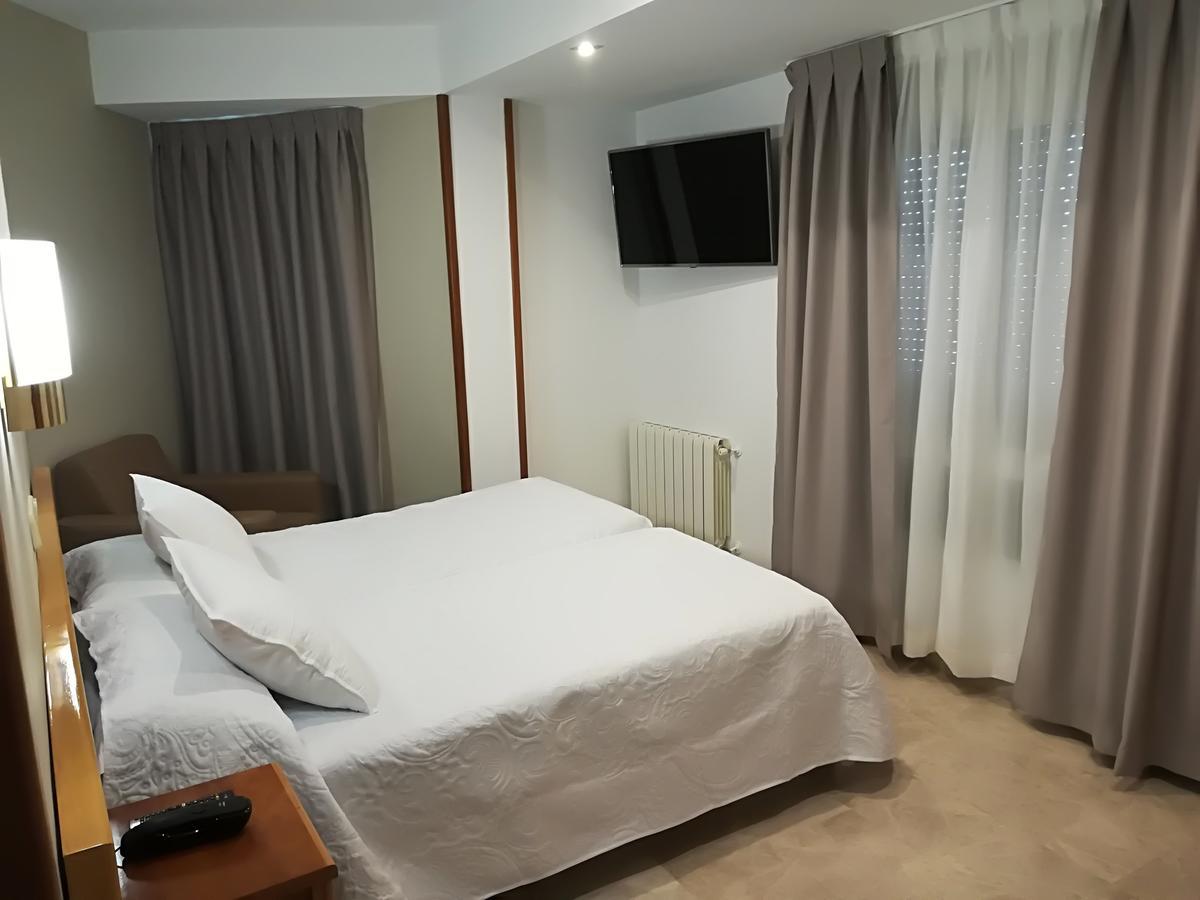 Hotel Escudero ซิวดัดเรอัล ภายนอก รูปภาพ